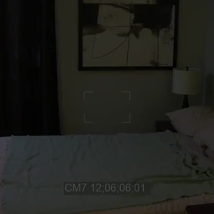 Esta prostituta em pêlo é uma boa leita