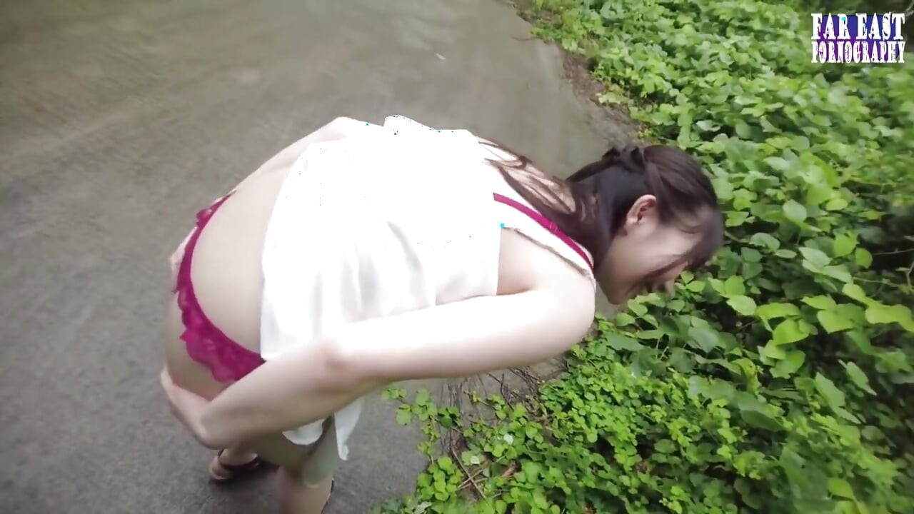 Steamy T Back Stroll with a First Time Outdoor Peach That Drives Nonstop Release Part.1