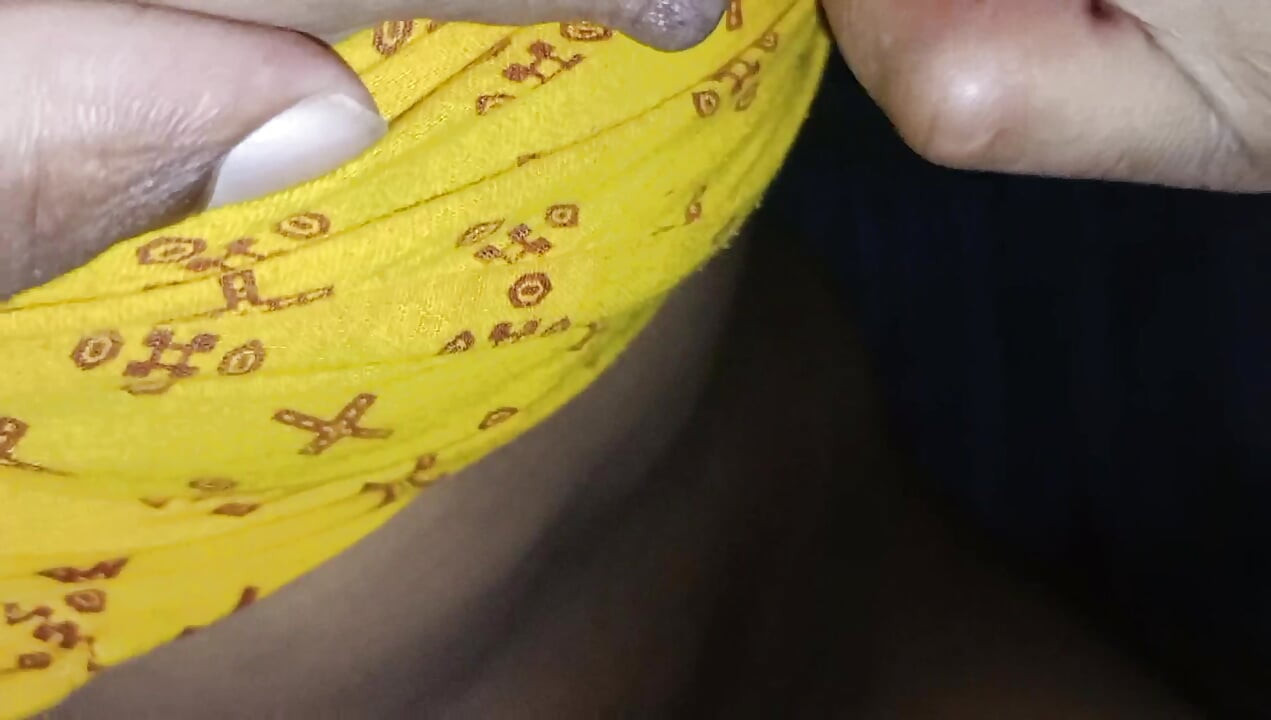 I went to in-laws house and fucked my wife&#039;s step sister