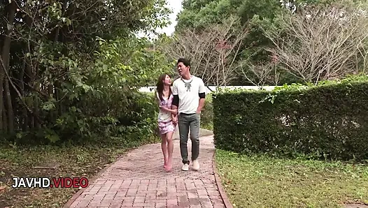 Pertunjukan sepong kontol sensual miu suzuha si cewek cantik asia yang super hot