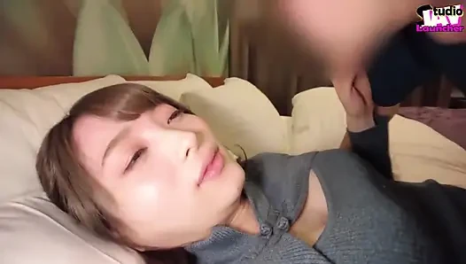 Breeze-kissed Bliss -bisakah kamu menangani bagaimana dia menikmati kehangatanmu? Bab-3
