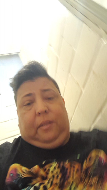 Meu mestre queria me ver fazer xixi