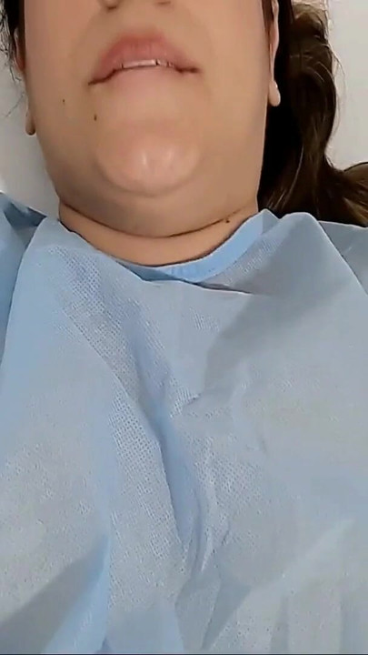 Moment époustouflant de "Vous voulez voir comment je me masturbe ? Orgasme féminin, masturbe avec moi"