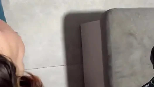 Секс-рабыня, а жена на работе