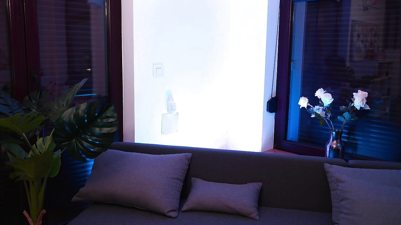 セクシーなアイスクリームの食べ方