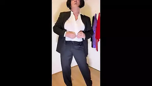 Rote Dessous porn video – Lottchen Dessous Pink by Ulla Popken
