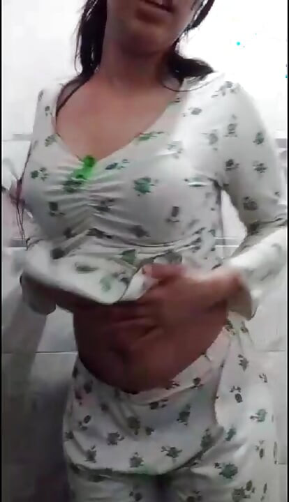 Hard Masturbation Amira Model Arab