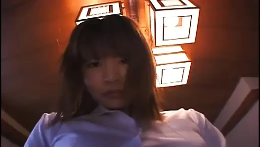 Memek berbulu cewek hot jepang ini dientot habis-habisan