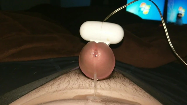 Midnight Handsfree Cum