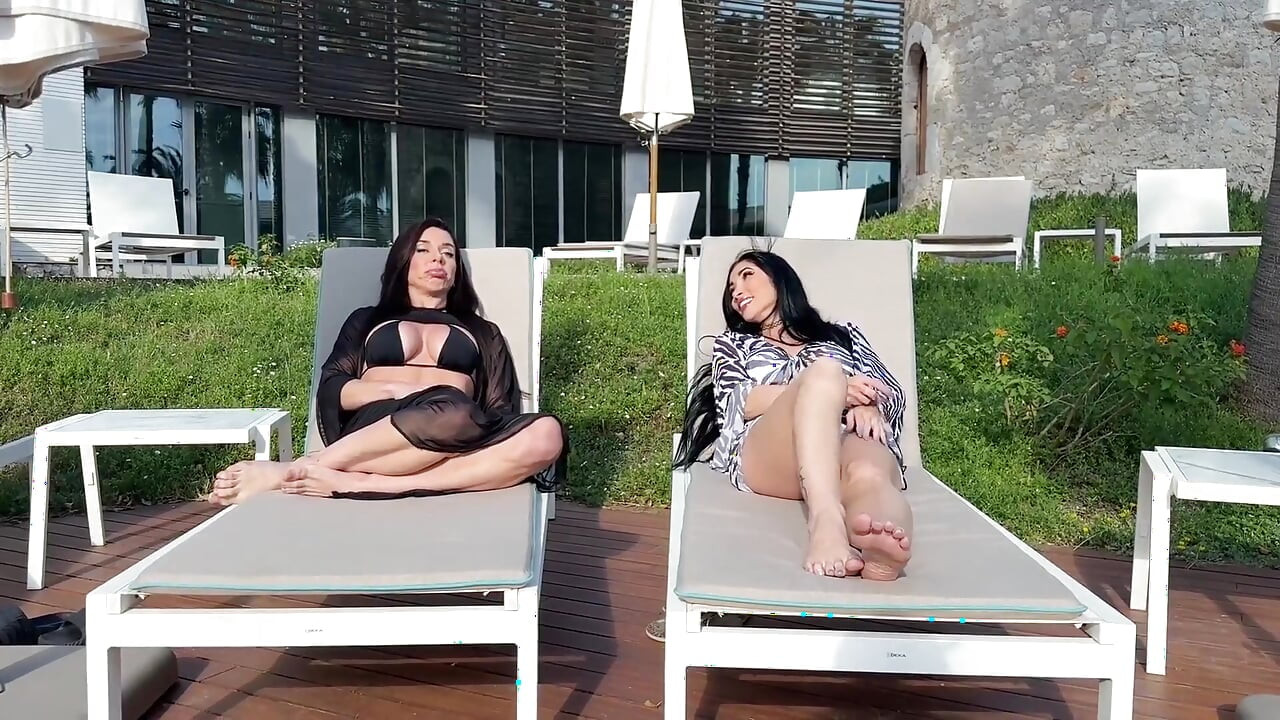 Luiza and Clea Get Fucked by Jk