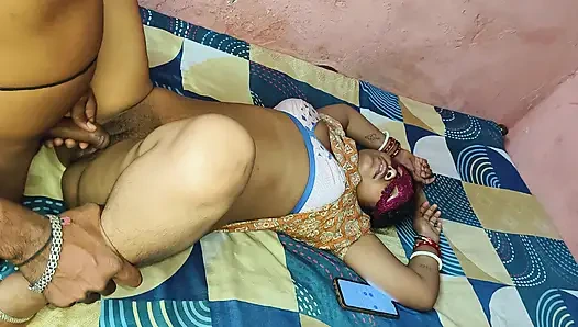 Bhabhi ki Desi bur ki khujali mittai bhabhi ki Desi hot 🥵