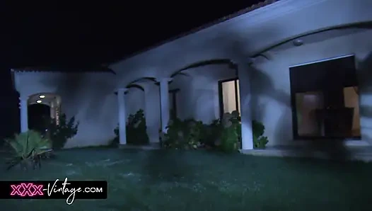 Пленительная Наталли, все изгибы