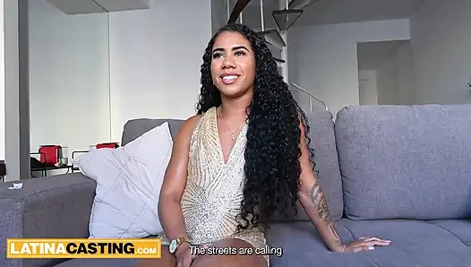 Cewek brasil 18 tahun pantat bahenol lagi asik ngentot kontol besar cowgirl - pov di ruangan casting bohongan