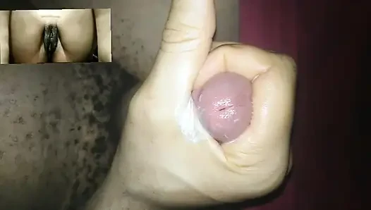 Masturbieren mit meiner freundin bei einem videoanruf