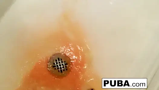 Natasha si cewek semok lagi asik ngetot sama cowok kulit hitam sampai mengerang keenakan