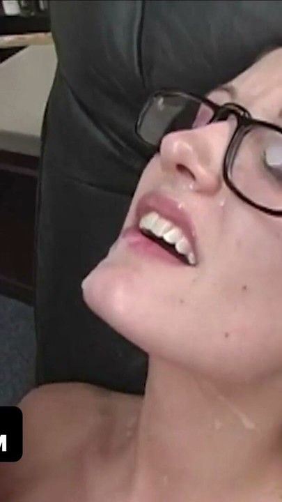 Innocent High - Lonely Nerd Hailey Young Gets Pussy Drilled After Helping A Guy Friend | Clip 3