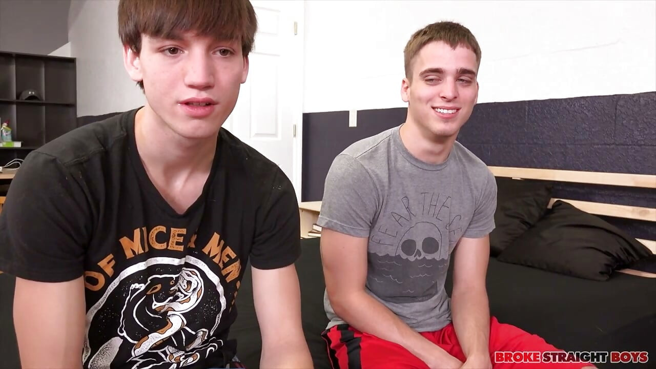 Brady Bennett First Time Getting Sucked