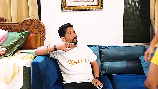 Kakak ipar india dan dua cewek india lagi asik test ride, seks threesome ganas