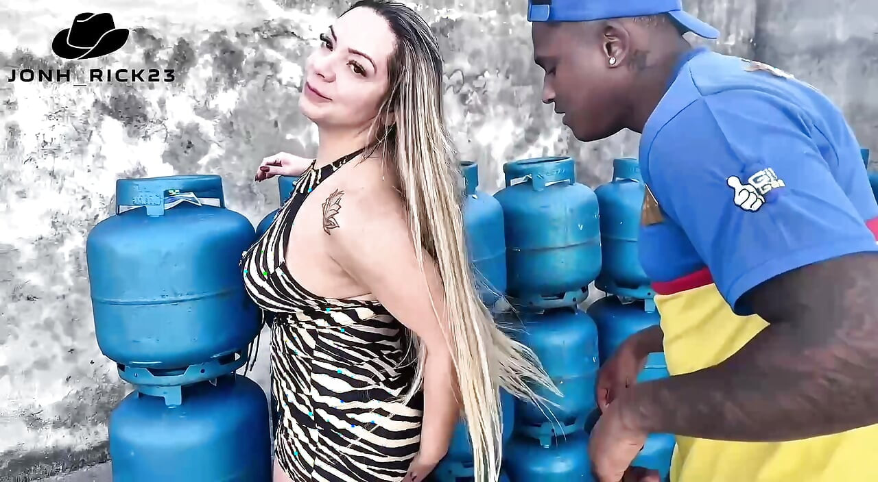 Dal jsem to rozvozci benzínu