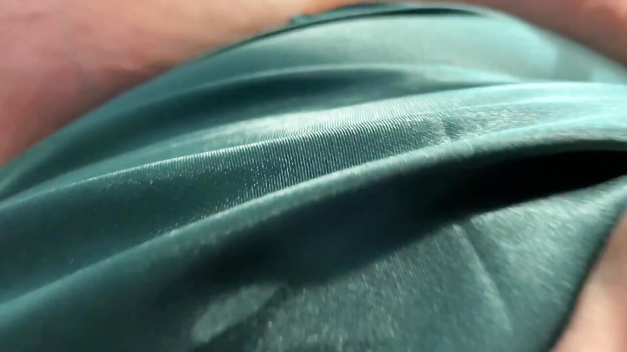 Giantess trzyma cię przez 5 dni