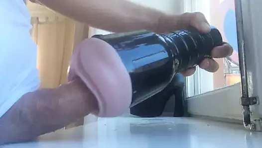 lanet ile oyuncak için boşalmak orgazm