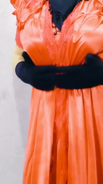 Kultni trenutak iz filma "Bengalska prekrasna maćeha provodi noć sa svojim pastorkom i se s njim"
