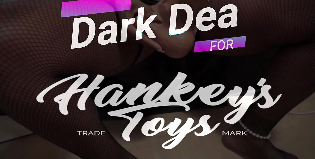 Regina perversă curvă "Dark Dea" își umple pizda umedă savurând cu un gras "goliath Xxl" de la "hankey'stoys" partea 1 - versiune completă pe My