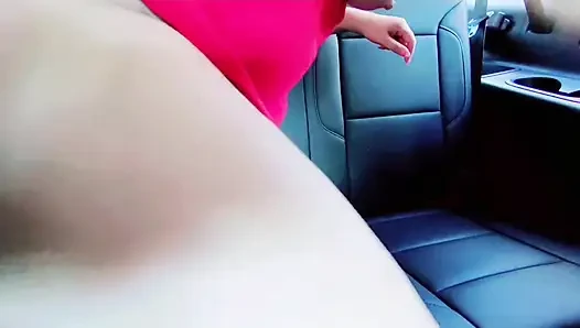 Oxxo cashier strips naked inside a van and opens her entire anus and her vagina Oxxo cashier strips naked in her boss's vehicle