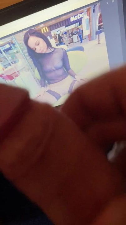 Cummmm Lorella