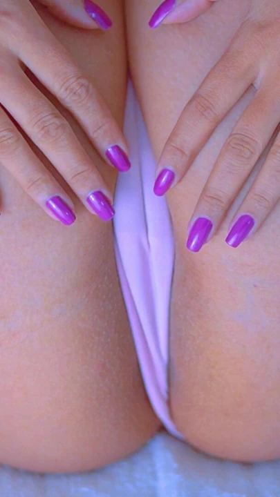 Peach Booty Latina's Puffy Pink Pussy: Glass Dildo Bliss HD | Clip 2