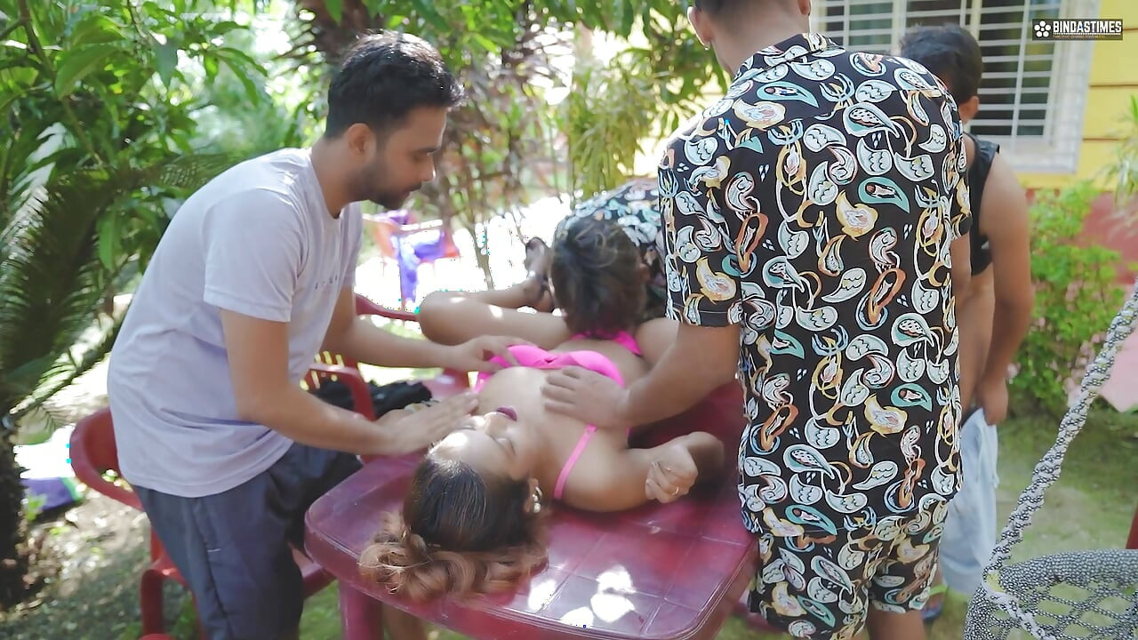 Desi Indian Boys International Style GangBang Sex with a Sexy Indian Girl Outdoor ( Full Movie )