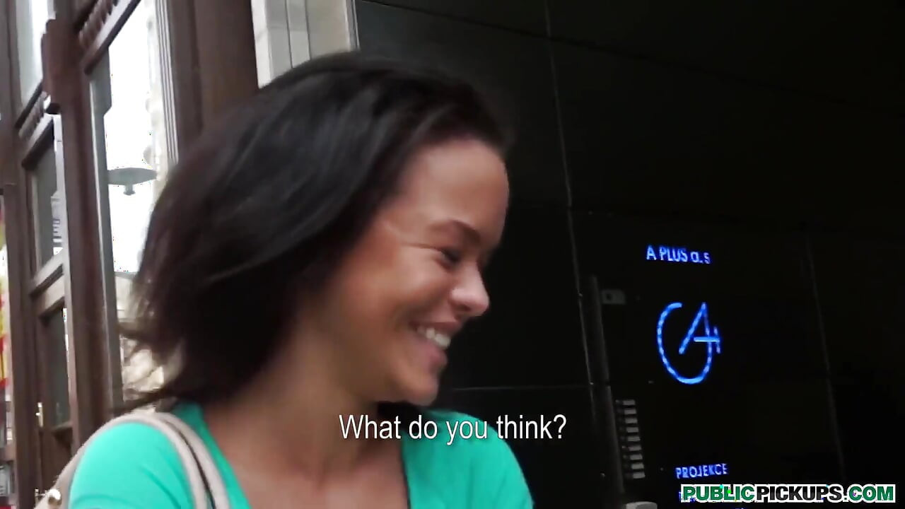 Public pickups - linette Schlampe mit dicken titten wird alles tun, um ein model zu sein