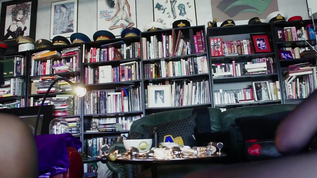 ثلاثية مثلية - ولدت لممارسة الجنس