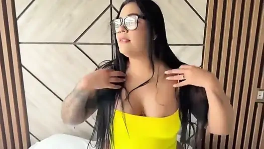 Kamu merangkak aku lagi masturbasi dan aku dientot nikmat banget