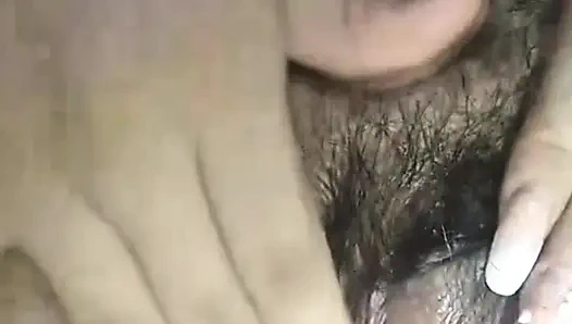 Kami membuat panggilan video dengan penggemar dan inilah yang saya tunjukkan kepadanya