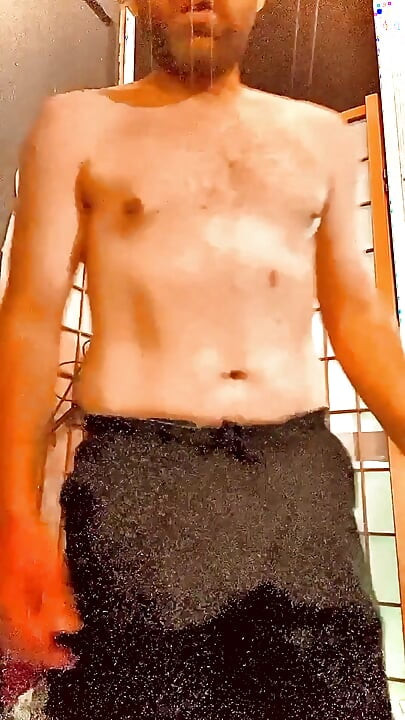 Sub BTTM bennyyboyy loves 2 show his top man what he’s got at home!