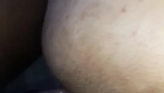 Pinay tüm deliklerini kullanıyor