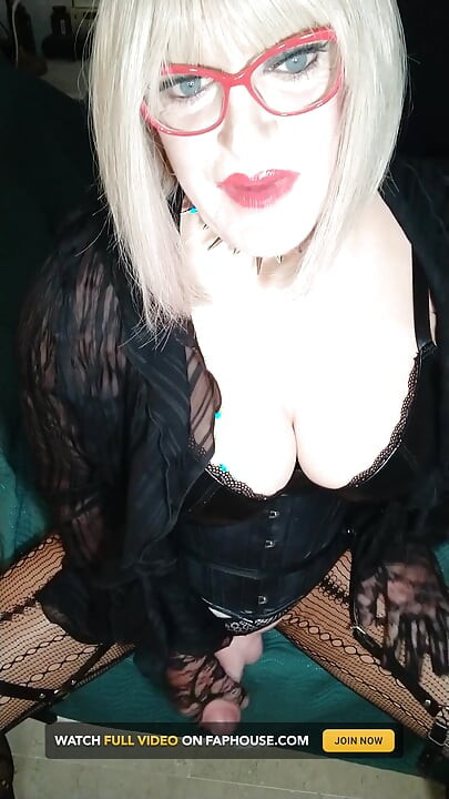 Dormitor Crossdresser Spermă