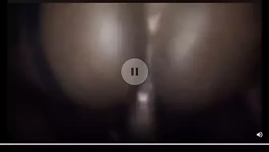 Un joli cul black sodomiser