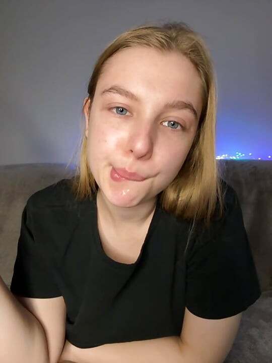 Blowjob with a lot of saliva and cumming