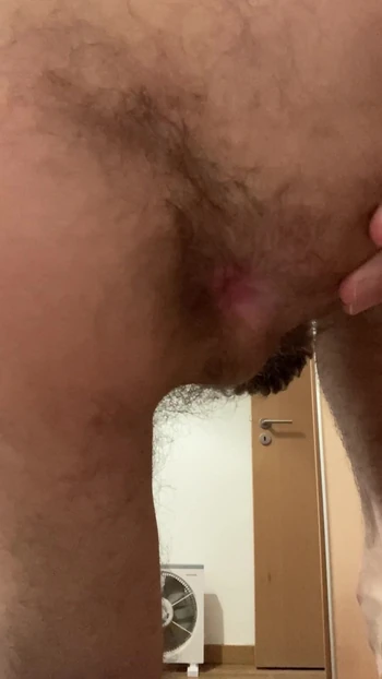 Ass flashing to call dick.