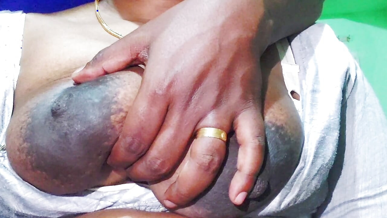 Most Beautiful Indian Actres Dipawali enjoying with boyfriend in the hotel