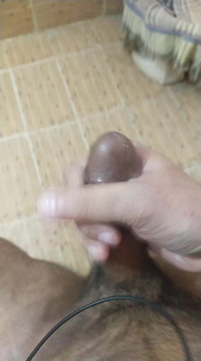 BAHAWALPUR HUGE CUMSHOT HANDJOB HORNEY COCK