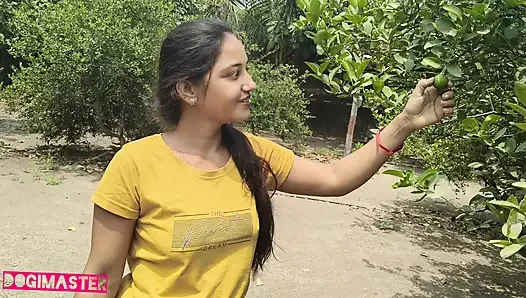 Ganv ki larki khet men seks ka maja leti hai