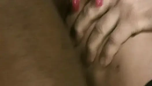 Идеальные немецкие куклы-порнозвезды делятся хуями в винтажной оргии