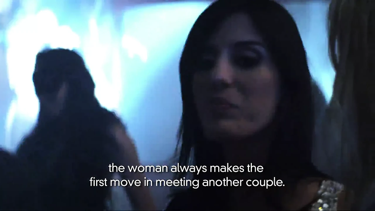 已婚夫妇的朋友完全交换6