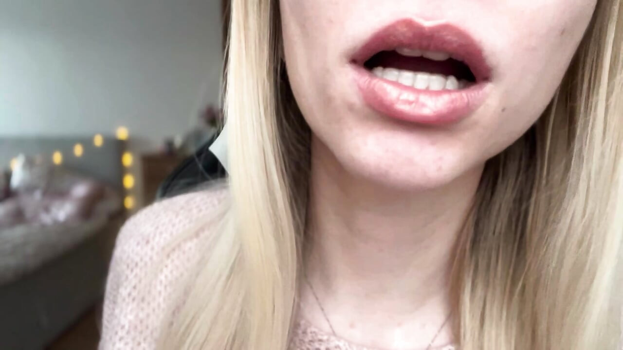 Mouth sounds - no talking - ASMR