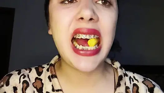 Chew Cheetos, Uvula в видео от первого лица
