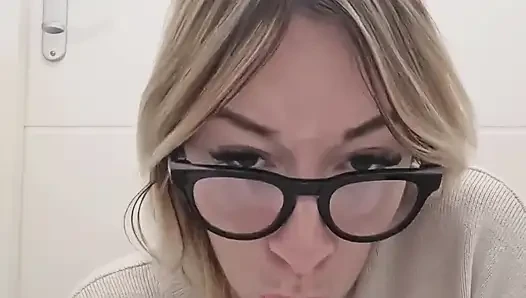 Little French Makes It Good in the Bathroom and Mega Squirt