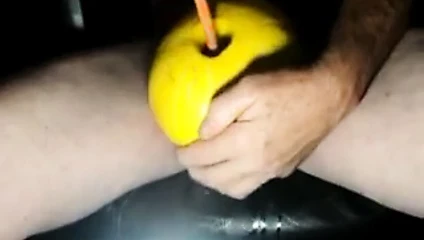 Düz travesti cadılar bayramı balkabağı sextoy sondaj üreteci